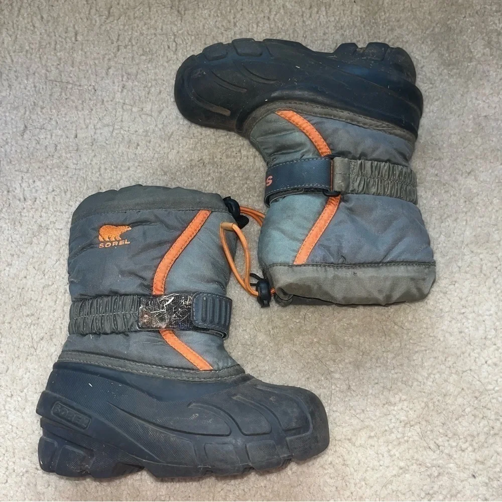 Sorel Kids Insulated Winter Snow Boots Size 10